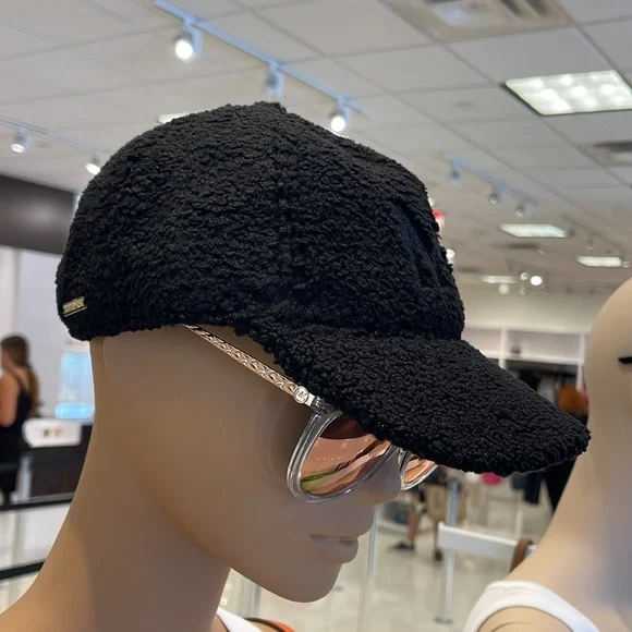 Michael Kors MK Logo Hat Sherpa Adjustable Cap OS 
Black NWT - Picture 7 of 16